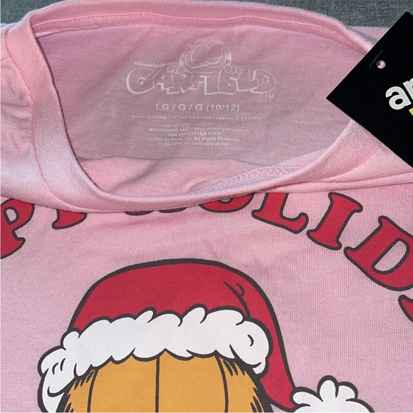 Art Class Garfield Long Sleeve Happy
Holidays Graphic Top - Picture 3 of 3